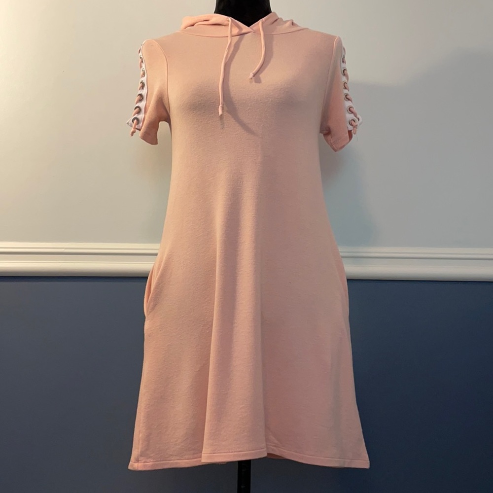 “Carole Christian” hoodie dress
